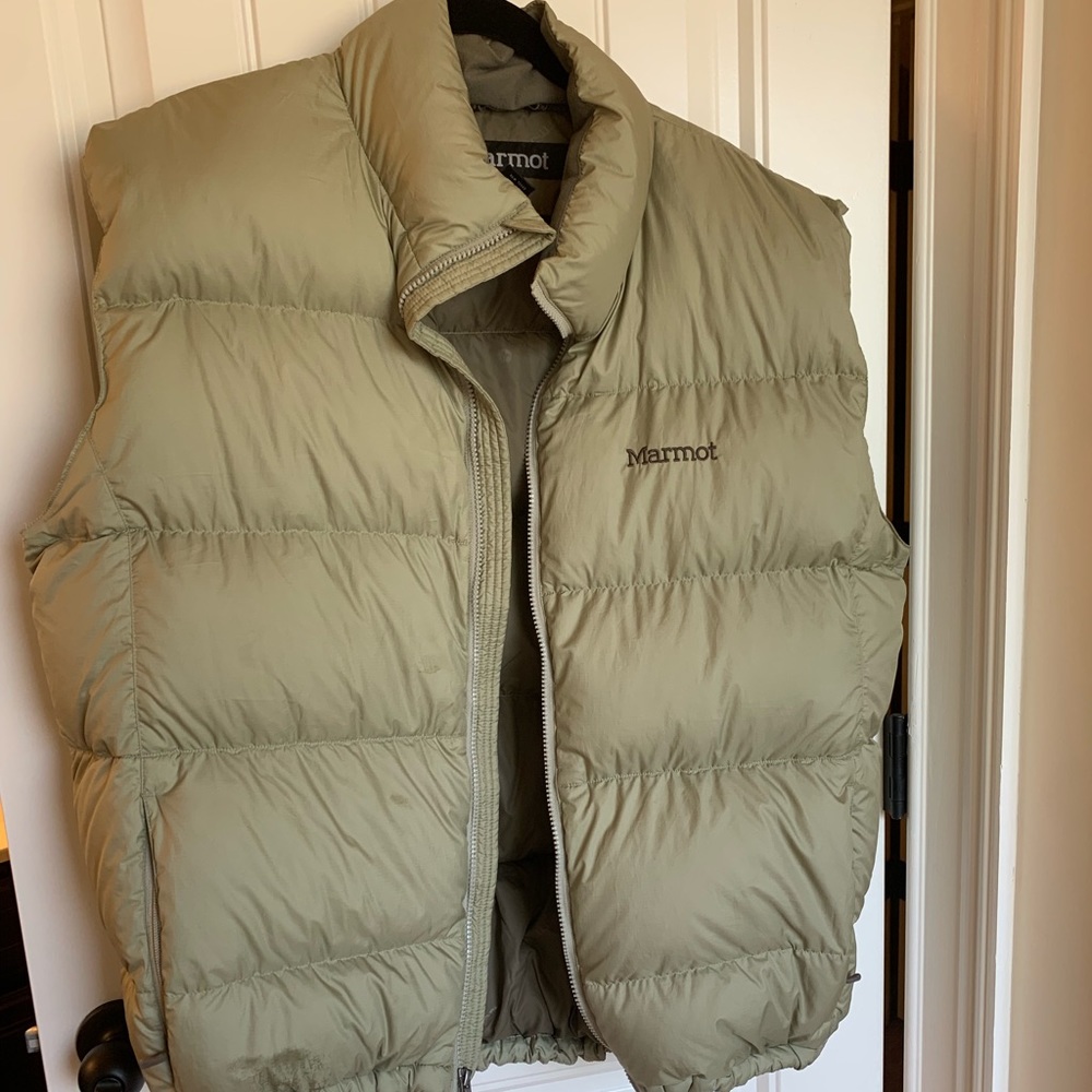 Men’s XL Marmot down vest
